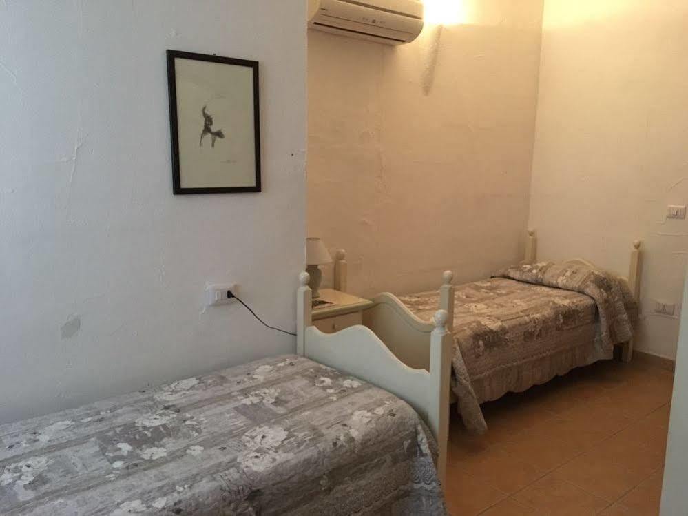 Hotel Ristorante S'Astore Benetutti Екстериор снимка